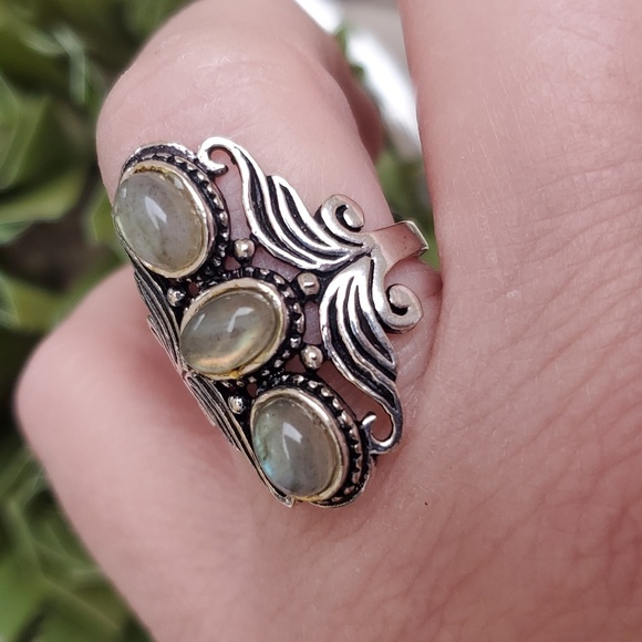 New Labradorite 925 Silver Ring. - Picture 8 of 16